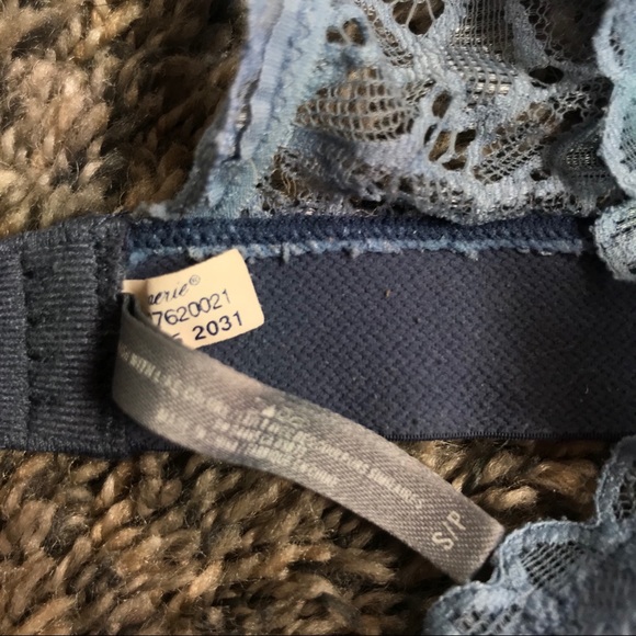 🌸BOGO🌸Aerie Blue Lace Bralette - Picture 3 of 3